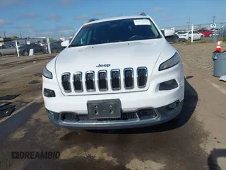 2016 Jeep Cherokee Limited with VIN 1C4PJMDS4GW310495, listed as a IAAI auction lot 41978324 with 70,182 mi miles. Bid and sale history available at carsss.com. Image 13.