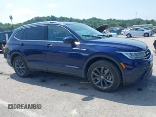 2022 Volkswagen Tiguan SE с VIN 3VV2B7AX7NM135263, выставлен на аукционе IAAI как лот 42632738 с пробегом 35 378 миль миль и . История ставок и продаж доступна на DreamBid. Изображение 13.