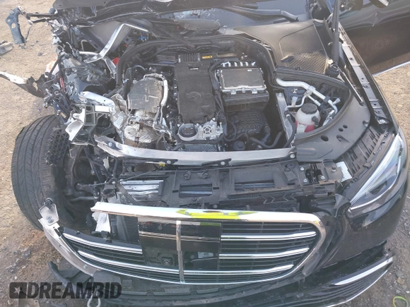 2024 Mercedes-Benz S 580e with VIN W1K6G6KB2RA261358, listed as a IAAI auction lot 41921261 with 10,845 mi miles and . Bid and sale history available at DreamBid. Image 10.