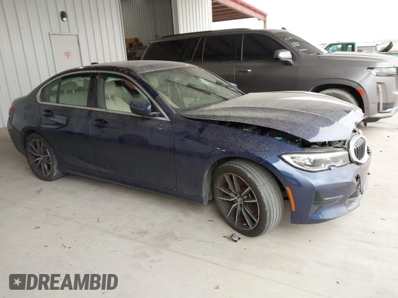 2020 BMW 3 Series 330i with VIN 3MW5R1J00L8B42355, listed as a IAAI auction lot 41817750 with 52,069 mi miles. Bid and sale history available at carsss.com. Image 13.