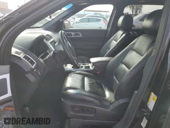 2015 Ford Explorer Limited with VIN 1FM5K8F83FGB90562, listed as a Copart auction lot 51444065 with 165,052 mi miles and Clean Title. Bid and sale history available at DreamBid. Image 7.