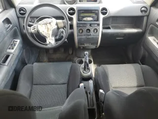 2006 Scion xB z VIN JTLKT334364108683, wystawiony jako Copart lot #56928605 z przebiegiem 130 419 mil mil oraz Szkody całkowita. Historia ofert i sprzedaży dostępna na DreamBid. Obrazek 8.