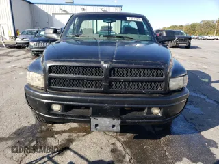 1997 Dodge 1500 z VIN 1B7HC16Z7VJ526312, wystawiony jako Copart lot #75817524 z przebiegiem 215 627 mil mil oraz Szkoda całkowita • Salvage title. Historia ofert i sprzedaży dostępna na DreamBid. Obrazek 5.