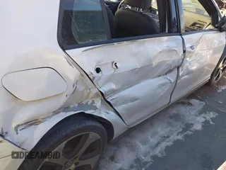 2015 Volkswagen GTI Autobahn с VIN 3VW4T7AU0FM001879, выставлен на аукционе IAAI как лот 41522384 с пробегом Не указан миль и . История ставок и продаж доступна на DreamBid. Изображение 6.