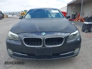 2012 BMW 5 Series 528i z VIN WBAXG5C52CDW24312, wystawiony jako IAAI lot #42083257 z przebiegiem 94 798 mil mil oraz . Historia ofert i sprzedaży dostępna na DreamBid. Obrazek 6.