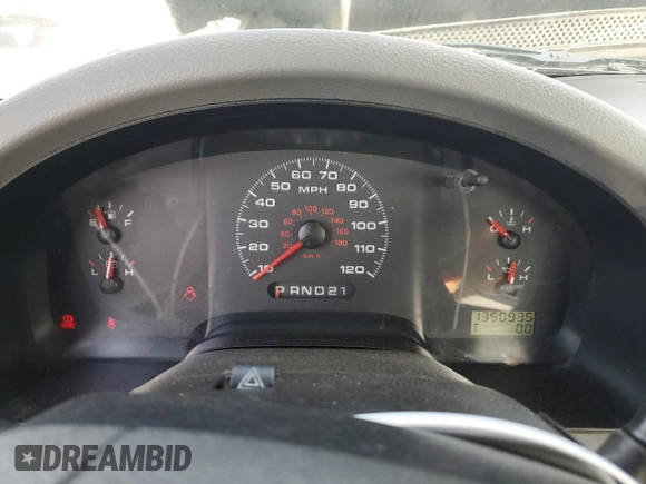 2006 Ford F-150 STX with VIN 1FTRF02286KC76752, listed as a Copart auction lot 76233404 with 135,093 mi miles and Salvage Title. Bid and sale history available at carsss.com. Image 9.