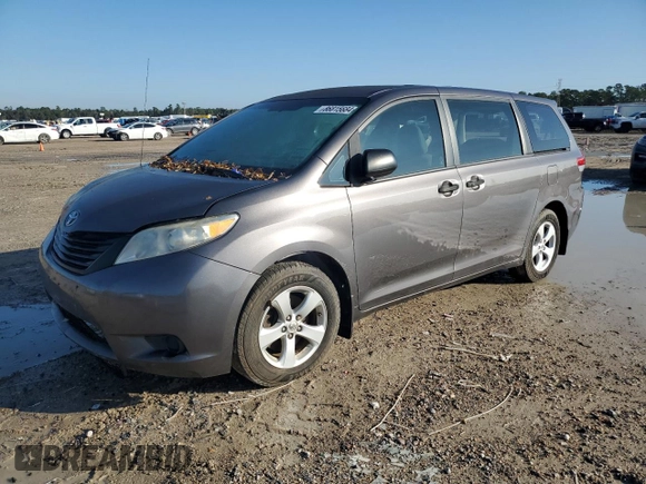 2013 Toyota Sienna L with VIN 5TDZK3DC2DS327428, listed as a Copart auction lot 86815684 with 0 mi miles and Salvage Title. Bid and sale history available at carsss.com. Image 1.