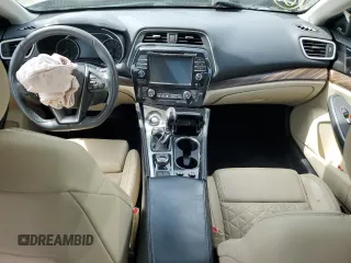 2017 Nissan Maxima SL z VIN 1N4AA6AP4HC391556, wystawiony jako Copart lot #55840395 z przebiegiem 74 982 mil mil oraz Szkoda całkowita • Salvage title. Historia ofert i sprzedaży dostępna na DreamBid. Obrazek 8.
