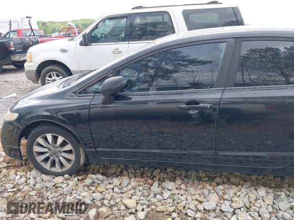 2011 Honda Civic EX-L with VIN 19XFA1F98BE027363, listed as a IAAI auction lot 41872400 with 200,215 mi miles and . Bid and sale history available at DreamBid. Image 14.