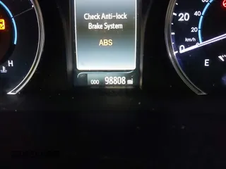 2017 Toyota Camry Hybrid LE with VIN 4T1BD1FK9HU209135, listed as a IAAI auction lot 41668852 with 98,808 mi miles. Bid and sale history available at carsss.com. Image 7.
