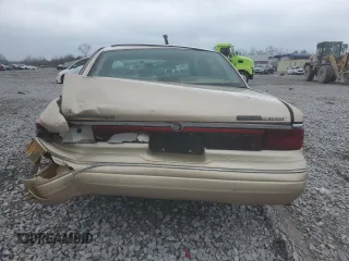 1996 Mercury Grand Marquis GS with VIN 2MELM74W8TX673695, listed as a Copart auction lot 44953635 with 271,807 mi miles and Salvage Title. Bid and sale history available at DreamBid. Image 6.