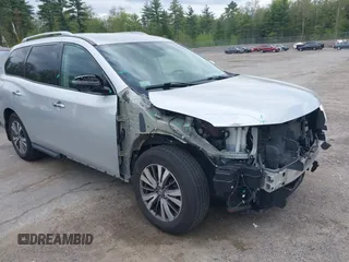 2017 Nissan Pathfinder SL with VIN 5N1DR2MM2HC645528, listed as a IAAI auction lot 42253661 with 73,638 mi miles and . Bid and sale history available at DreamBid. Image 1.