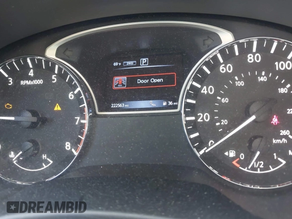 2016 Nissan Pathfinder S with VIN 5N1AR2MM3GC605041, listed as a IAAI auction lot 42242668 with 222,563 mi miles and . Bid and sale history available at DreamBid. Image 7.