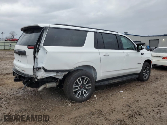 2024 GMC Yukon XL AT4 with VIN 1GKS2HKD7RR142067, listed as a Copart auction lot 80319754 with 9,348 mi miles and Salvage Title. Bid and sale history available at carsss.com. Image 3.