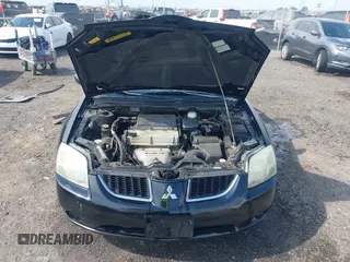2004 Mitsubishi Galant ES z VIN 4A3AB36F94E138251, wystawiony jako IAAI lot #42064400 z przebiegiem 176 048 mil mil oraz . Historia ofert i sprzedaży dostępna na DreamBid. Obrazek 10.