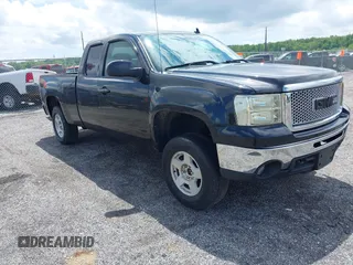 2011 GMC Sierra 1500 SLE z VIN 1GTR2VE33BZ126921, wystawiony jako IAAI lot #42276993 z przebiegiem 161 219 mil mil oraz . Historia ofert i sprzedaży dostępna na DreamBid. Obrazek 1.