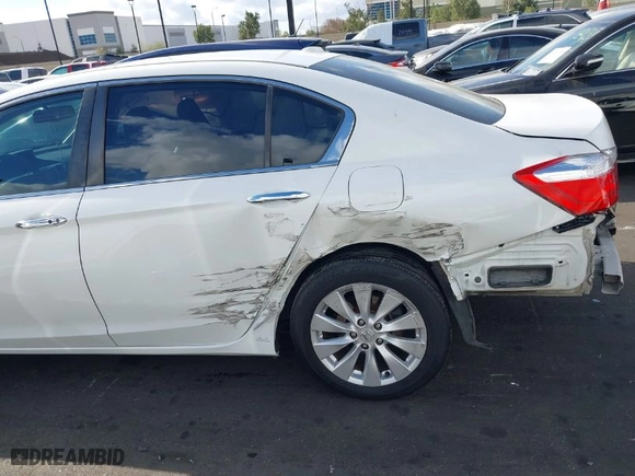 2015 Honda Accord Sedan EX-L with VIN 1HGCR2F84FA174105, listed as a IAAI auction lot 41877587 with 114,944 mi miles. Bid and sale history available at carsss.com. Image 12.