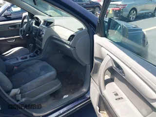 2016 Chevrolet Traverse LS z VIN 1GNKRFEDXGJ213319, wystawiony jako IAAI lot #42278916 z przebiegiem 170 028 mil mil oraz . Historia ofert i sprzedaży dostępna na DreamBid. Obrazek 5.