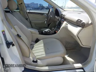 2007 Mercedes-Benz C 280 Luxury with VIN WDBRF54H47F865241, listed as a IAAI auction lot 42604637 with Not provided miles and . Bid and sale history available at DreamBid. Image 5.