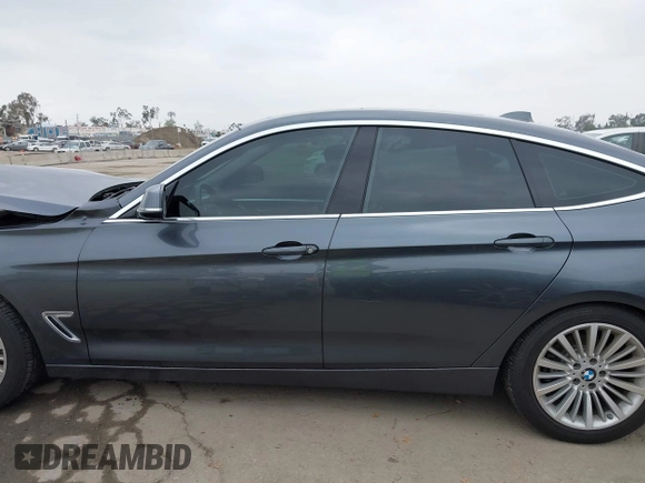 2015 BMW 3 Series 328i Gran Turismo xDrive with VIN WBA3X5C50FD559804, listed as a IAAI auction lot 41902204 with 88,891 mi miles and . Bid and sale history available at DreamBid. Image 14.