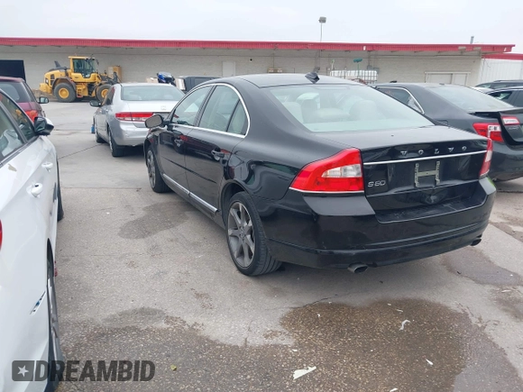 2011 Volvo S80 3.2L с VIN YV1952AS8B1137831, выставлен на аукционе IAAI как лот 40959835 с пробегом 84 609 миль миль и . История ставок и продаж доступна на DreamBid. Изображение 3.