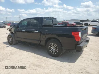 2021 Nissan Titan SV z VIN 1N6AA1EF6MN512596, wystawiony jako Copart lot #56140285 z przebiegiem 49 145 mil mil oraz Szkoda całkowita • Salvage title. Historia ofert i sprzedaży dostępna na DreamBid. Obrazek 2.
