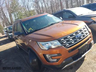 2017 Ford Explorer XLT with VIN 1FM5K8DH3HGA14987, listed as a IAAI auction lot 41792458 with 119,259 mi miles. Bid and sale history available at carsss.com. Image 1.