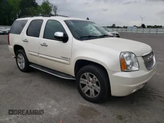 2008 GMC Yukon SLT w/4SB with VIN 1GKFK13018R230969, listed as a Copart auction lot 52141945 with 184,514 mi miles and Clean Title. Bid and sale history available at carsss.com. Image 4.