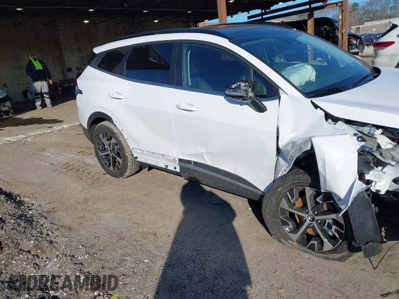 2025 Kia Sportage EX with VIN 5XYK3CDF9SG285004, listed as a IAAI auction lot 41629470 with 95 mi miles and . Bid and sale history available at carsss.com. Image 20.