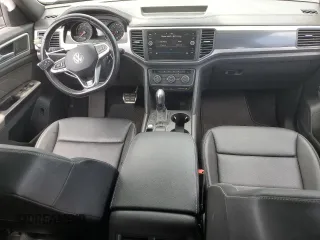 2021 Volkswagen Atlas SE z VIN 1V2PE2CA3MC200082, wystawiony jako Copart lot #59968185 z przebiegiem 72 618 mil mil oraz Szkoda całkowita • Salvage title. Historia ofert i sprzedaży dostępna na DreamBid. Obrazek 8.