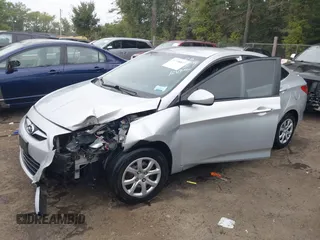 2012 Hyundai Accent GLS z VIN KMHCT4AE8CU197739, wystawiony jako IAAI lot #37738877 z przebiegiem 158 688 mil mil oraz . Historia ofert i sprzedaży dostępna na DreamBid. Obrazek 17.