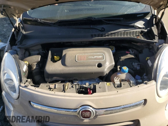 2016 FIAT 500L Trekking with VIN ZFBCFADH1GZ037598, listed as a Copart auction lot 42458725 with 84,105 mi miles and Salvage Title. Bid and sale history available at carsss.com. Image 11.