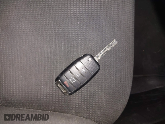 2014 Kia Sorento LX с VIN 5XYKTCA65EG531894, выставлен на аукционе IAAI как лот 42428456 с пробегом 177 265 миль миль и . История ставок и продаж доступна на DreamBid. Изображение 11.