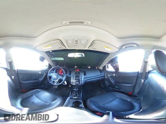 2012 Kia Forte SX с VIN KNAFW5A3XC5518104, выставлен на аукционе Copart как лот 42579785 с пробегом 130 111 миль миль и Списание • Salvage title. История ставок и продаж доступна на DreamBid. Изображение 16.