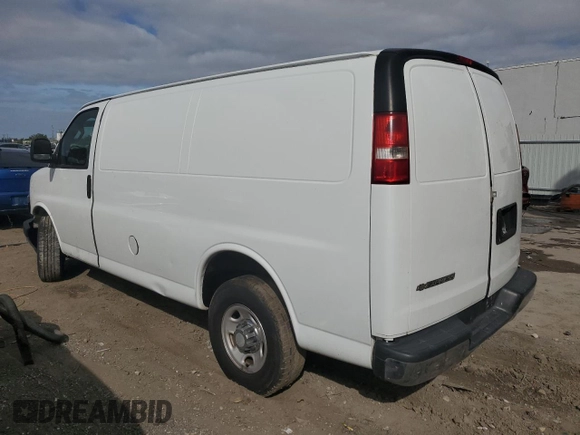 2018 Chevrolet Express Cargo Van with VIN 1GCWGAFP6J1212557, listed as a Copart auction lot 41861574 with 217,664 mi miles and Non Repairable. Bid and sale history available at carsss.com. Image 2.