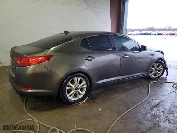 2011 Kia Optima EX with VIN KNAGN4A71B5078261, listed as a Copart auction lot 51477365 with 208,056 mi miles and Salvage Title. Bid and sale history available at carsss.com. Image 3.