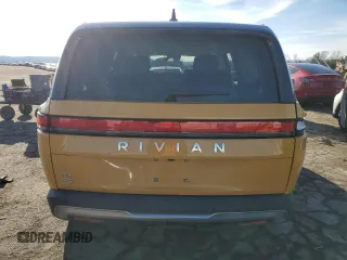 2023 Rivian R1S Adventure z VIN 7PDSGABA1PN009442, wystawiony jako Copart lot #45375605 z przebiegiem 28 047 mil mil oraz Szkody całkowita. Historia ofert i sprzedaży dostępna na DreamBid. Obrazek 6.