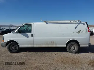 2013 Chevrolet Express Cargo Van with VIN 1GCWGGCA3D1117610, listed as a IAAI auction lot 41196391 with 201,350 mi miles. Bid and sale history available at carsss.com. Image 14.