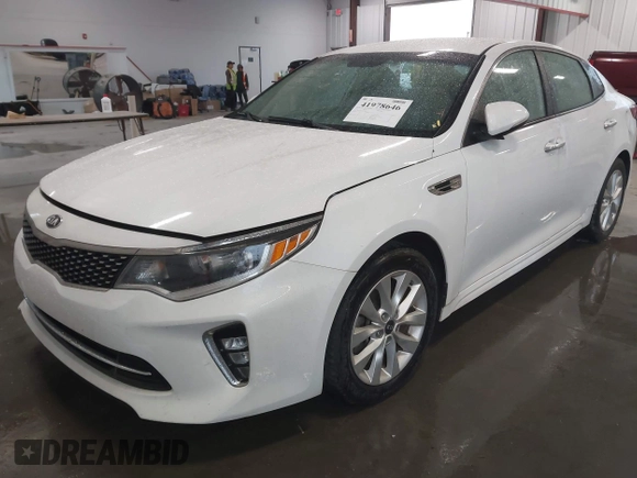 2018 Kia Optima LX z VIN 5XXGT4L31JG238006, wystawiony jako IAAI lot #41978646 z przebiegiem 84 672 mil mil oraz . Historia ofert i sprzedaży dostępna na DreamBid. Obrazek 17.