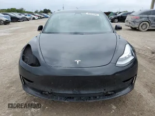 2019 Tesla Model 3 Mid Range with VIN 5YJ3E1EA7KF412426, listed as a Copart auction lot 55204205 with 73,230 mi miles and Non Repairable. Bid and sale history available at DreamBid. Image 5.