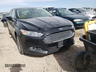 2013 Ford Fusion SE Hybrid z VIN 3FA6P0LU9DR232368, wystawiony jako Copart lot #67732103 z przebiegiem 172 545 mil mil oraz Szkoda całkowita • Salvage title. Historia ofert i sprzedaży dostępna na DreamBid. Obrazek 1.