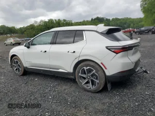 2024 Chevrolet Equinox EV LT z VIN 3GN7DLRP1RS260215, wystawiony jako Copart lot #56477025 z przebiegiem 7370 mil mil oraz Szkody całkowita. Historia ofert i sprzedaży dostępna na DreamBid. Obrazek 2.