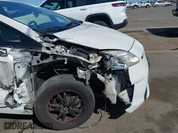 2014 Toyota Prius Four with VIN JTDKN3DU3E0366972, listed as a IAAI auction lot 41991529 with 152,993 mi miles. Bid and sale history available at carsss.com. Image 19.
