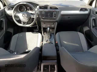 2021 Volkswagen Tiguan S z VIN 3VV0B7AX8MM072597, wystawiony jako Copart lot #52284865 z przebiegiem 48 912 mil mil oraz Szkoda całkowita • Salvage title. Historia ofert i sprzedaży dostępna na DreamBid. Obrazek 8.