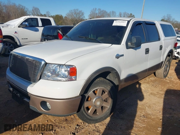 2006 Ford F-150 XLT with VIN 1FTPW12V86KC17174, listed as a IAAI auction lot 41362847 with 136,397 mi miles. Bid and sale history available at carsss.com. Image 2.