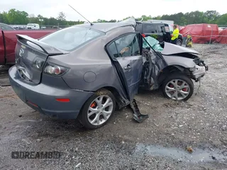 2007 Mazda 3 S Touring with VIN JM1BK323471679089, listed as a IAAI auction lot 42113600 with Not Provided miles and . Bid and sale history available at DreamBid. Image 4.