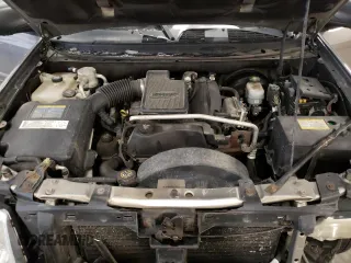 2005 GMC Envoy SLT with VIN 1GKDT13S552138600, listed as a Copart auction lot 43932675 with 156,361 mi miles and Non Repairable. Bid and sale history available at carsss.com. Image 12.