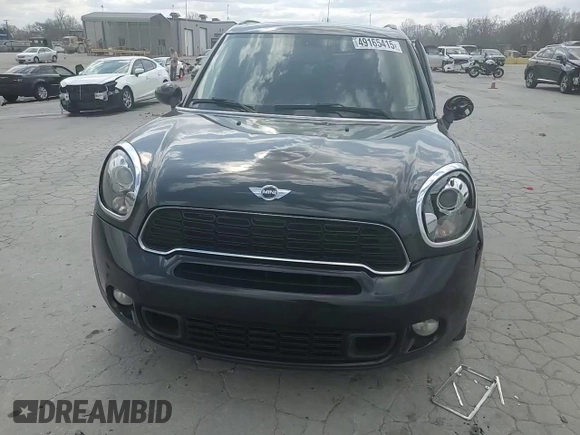 2014 MINI Countryman S with VIN WMWZC3C51EWP26751, listed as a Copart auction lot 49165415 with 131,590 mi miles and Clean Title. Bid and sale history available at DreamBid. Image 11.