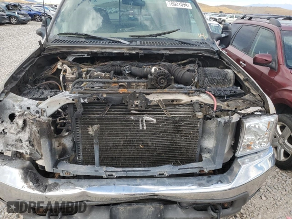 1999 Ford F-250 XL with VIN 1FTNX21F8XEE00658, listed as a Copart auction lot 70021594 with 218,084 mi miles and Non Repairable. Bid and sale history available at DreamBid. Image 11.