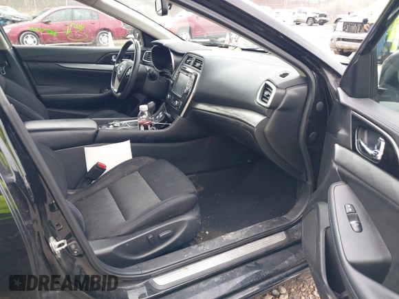 2017 Nissan Maxima Platinum with VIN 1N4AA6AP4HC432204, listed as a IAAI auction lot 41714033 with 203,961 mi miles and . Bid and sale history available at DreamBid. Image 5.
